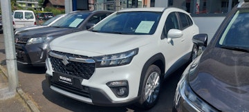 Vehicle image SUZUKI S-CROSS 0