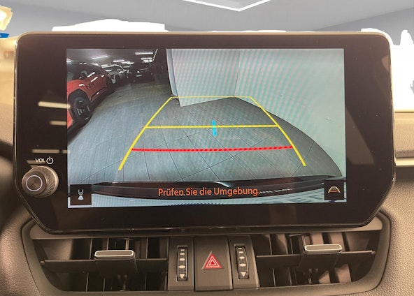 Vehicle image 8 Vehicle image 8