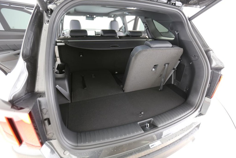 Vehicle image KIA SORENTO