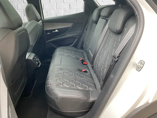 Peugeot 3008 1.6 Plug-in Hybrid4 GT