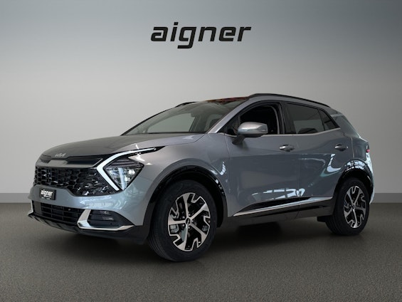 First vehicle image