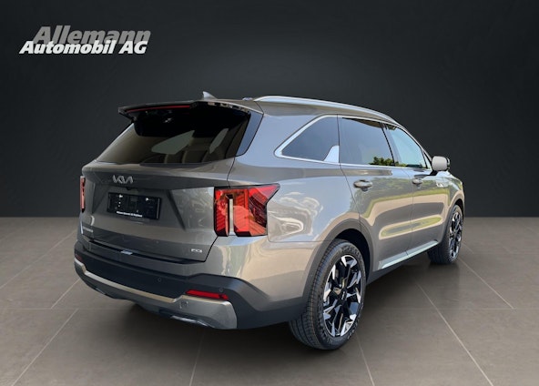 Vehicle image 5 Vehicle image 5