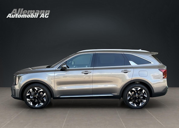 Vehicle image 2 Vehicle image 2