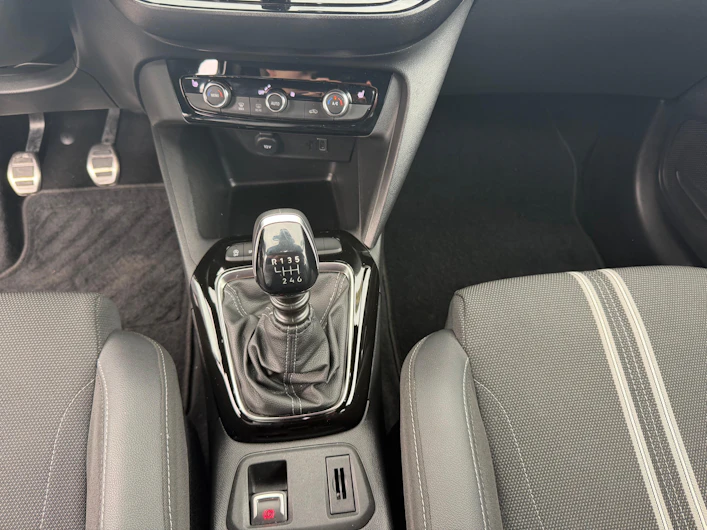 Fahrzeugbild OPEL CORSA