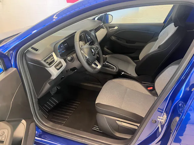 Mitsubishi Colt 1.6 HEV Invite+