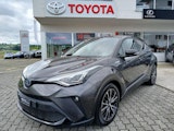 First vehicle image