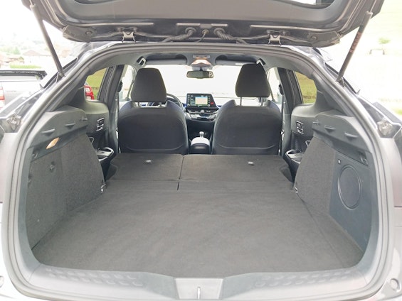 Vehicle image 11