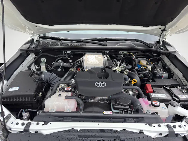Toyota Hilux Double  2.8 4WD Comfort