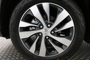 Vehicle image SUZUKI S-Cross 1.4 T Compact Top Hybrid 4x4