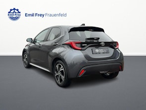 Vehicle image TOYOTA Yaris 1.5 VVT-i HSD Trend