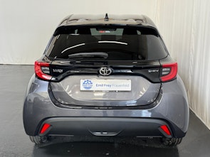 Vehicle image TOYOTA Yaris 1.5 VVT-i HSD Trend