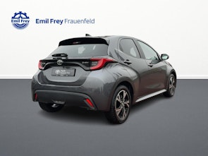 Vehicle image TOYOTA Yaris 1.5 VVT-i HSD Trend