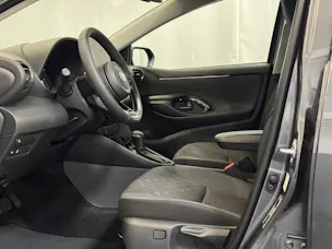 Toyota Yaris 1.5 VVT-i HSD Trend