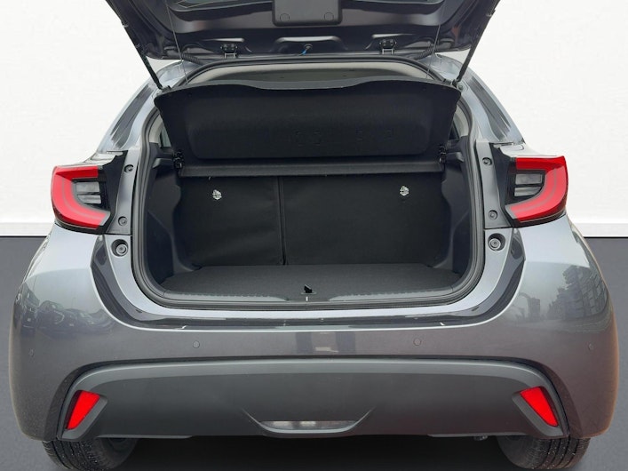 Vehicle image TOYOTA YARIS