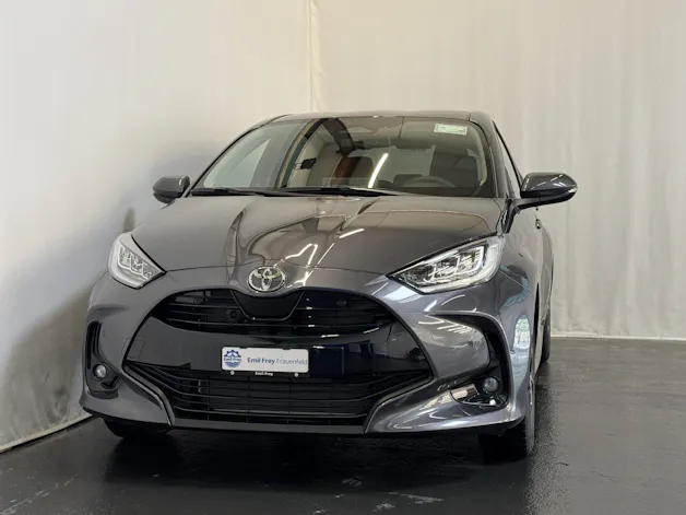 Toyota Yaris 1.5 VVT-i HSD Trend