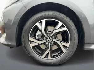 Toyota Yaris 1.5 VVT-i HSD Trend
