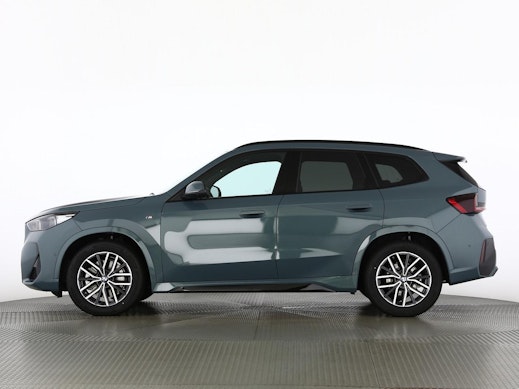 BMW X1 23i xDrive paddles 2