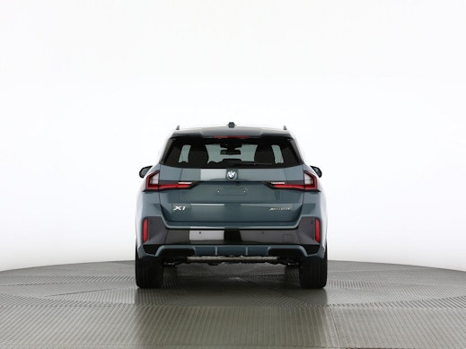 BMW X1 23i xDrive paddles 3