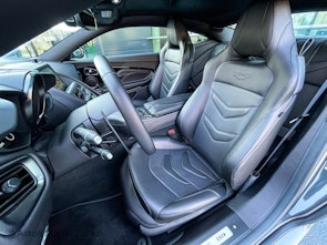 Vehicle image ASTON MARTIN DBS Superleggera Coupé 5.2 V12 Bi-Turbo