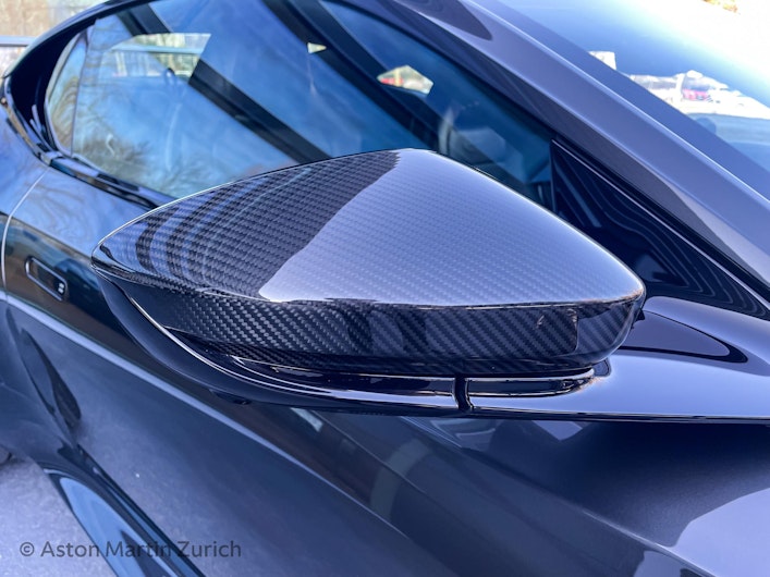 Vehicle image ASTON MARTIN DBS