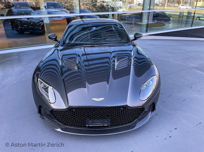 Vehicle image ASTON MARTIN DBS