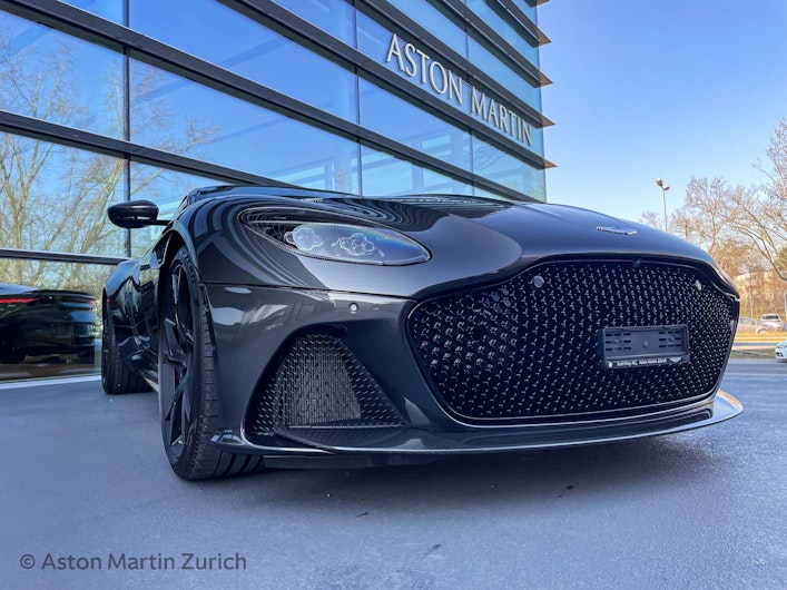 Vehicle image ASTON MARTIN DBS