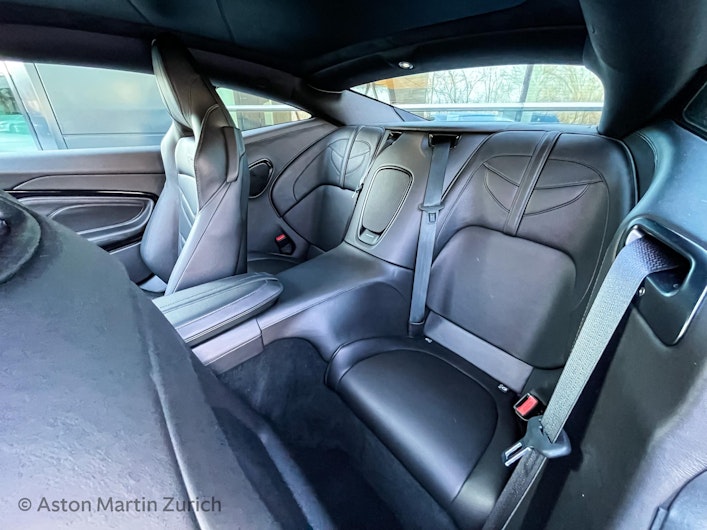 Vehicle image ASTON MARTIN DBS