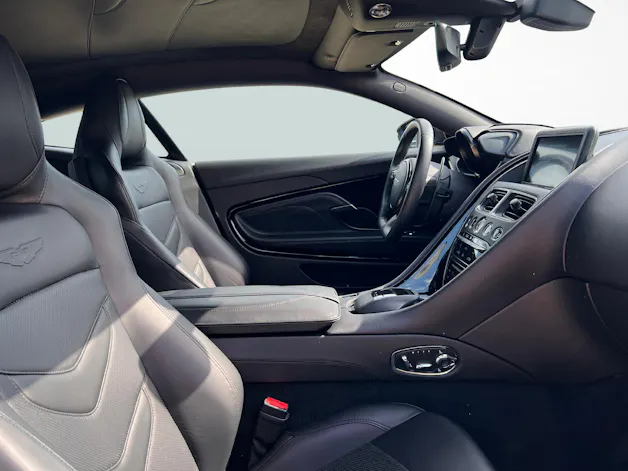 Aston Martin DBS Superleggera Coupé 5.2 V12 Bi-Turbo
