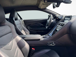 Fahrzeugbild ASTON MARTIN DBS Superleggera Coupé 5.2 V12 Bi-Turbo