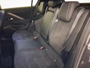https://vehicle.imgix.net/3903436/eecfa703-97cd-4046-81d2-4bbaff8ed661.jpg