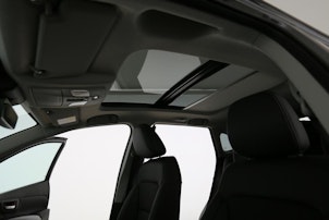 Vehicle image SUZUKI S-Cross 1.4 T Compact Top Hybrid 4x4