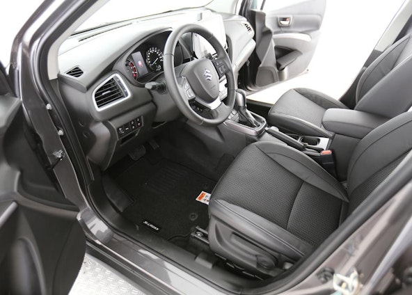 Vehicle image 3 Vehicle image 3