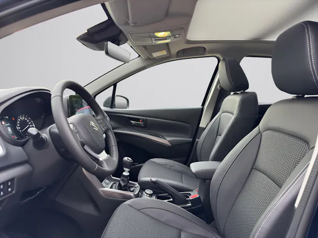 Suzuki S-Cross 1.4 T Compact Top Hybrid 4x4