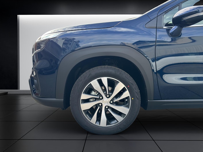 Vehicle image SUZUKI S-CROSS