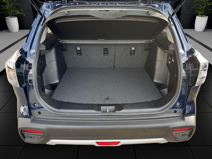 Vehicle image SUZUKI S-CROSS