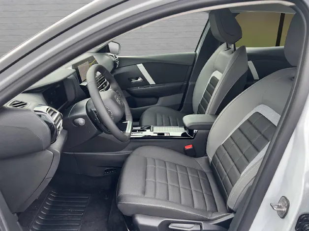 Citroën C4 1.2 Hybrid You+