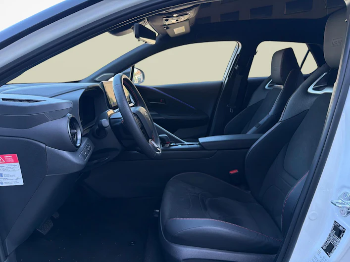 Fahrzeugbild TOYOTA C-HR