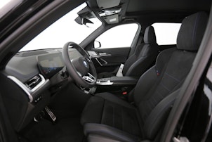 Vehicle image BMW iX1 30 xDrive