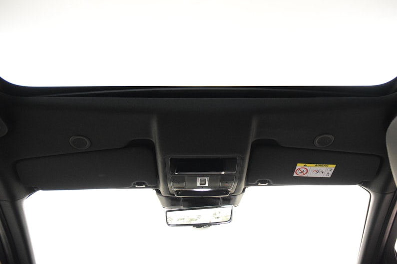 Vehicle image LAND ROVER DISCOVERY SPORT