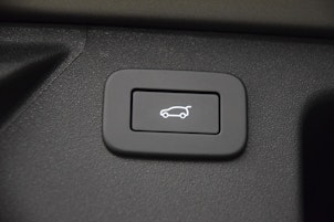 Vehicle image LAND ROVER Discovery Sport 1.5 T 270e Dynamic HSE