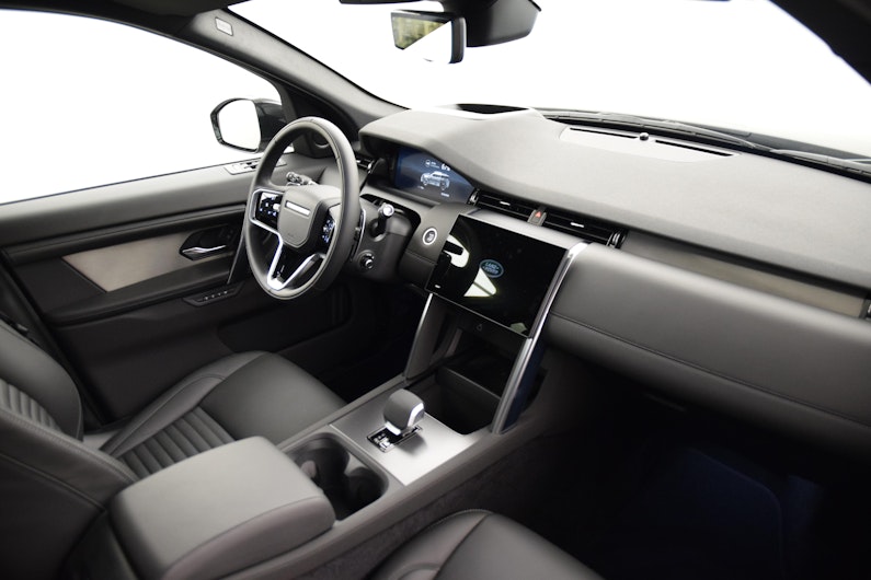 Vehicle image LAND ROVER DISCOVERY SPORT