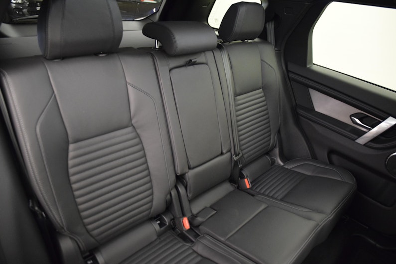 Vehicle image LAND ROVER DISCOVERY SPORT