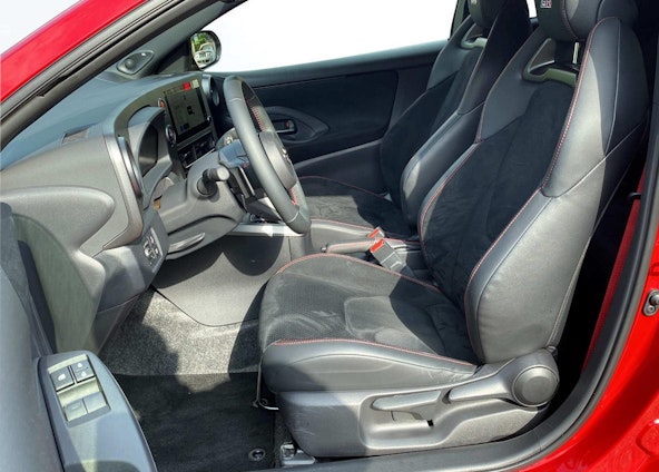 Vehicle image 4 Vehicle image 4