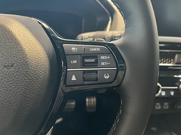 Honda Civic 2.0 i-MMD Advance