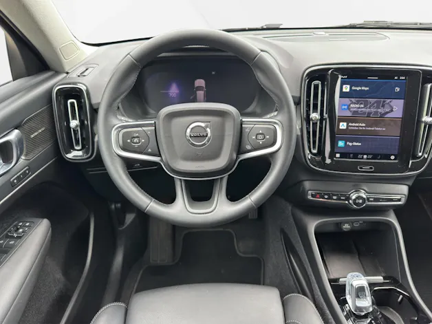 Volvo XC40 2.0 B4 MH Plus Dark