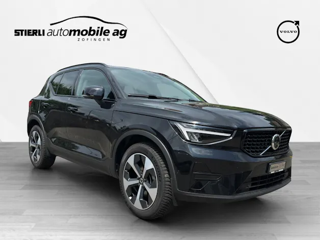 Volvo XC40 2.0 B4 MH Plus Dark