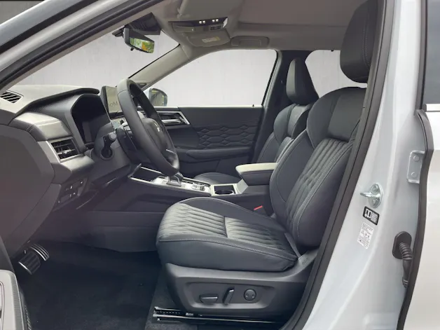 Mitsubishi Outlander 2.4 PHEV Instyle 4x4
