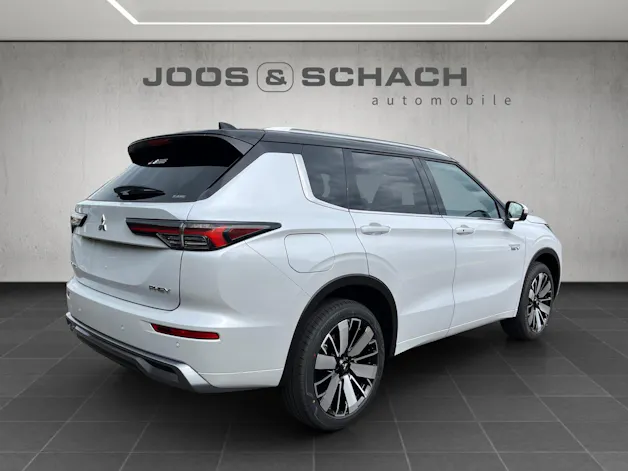 Mitsubishi Outlander 2.4 PHEV Instyle 4x4