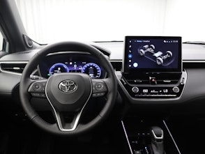 Vehicle image TOYOTA Corolla Cross 2.0 HSD Premium AWD-i ab 1.99% Leasing
