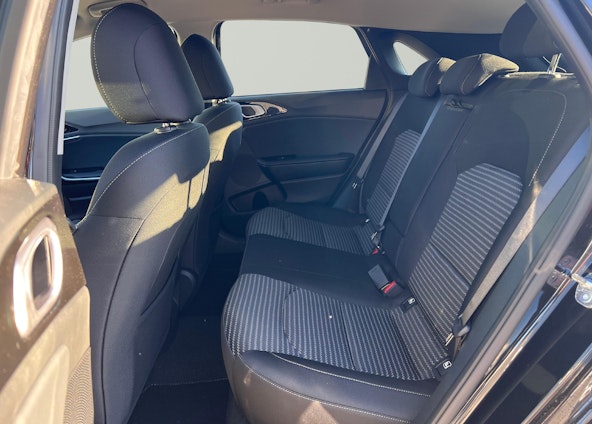 Vehicle image 10 Vehicle image 10